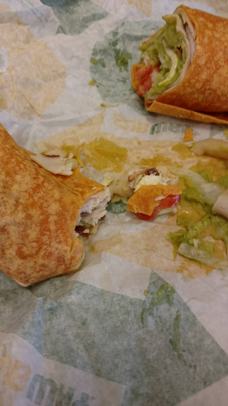 Subway | restaurant | 90 B River St, Waltham, MA 02453, USA | 7813981700 OR +1 781-398-1700