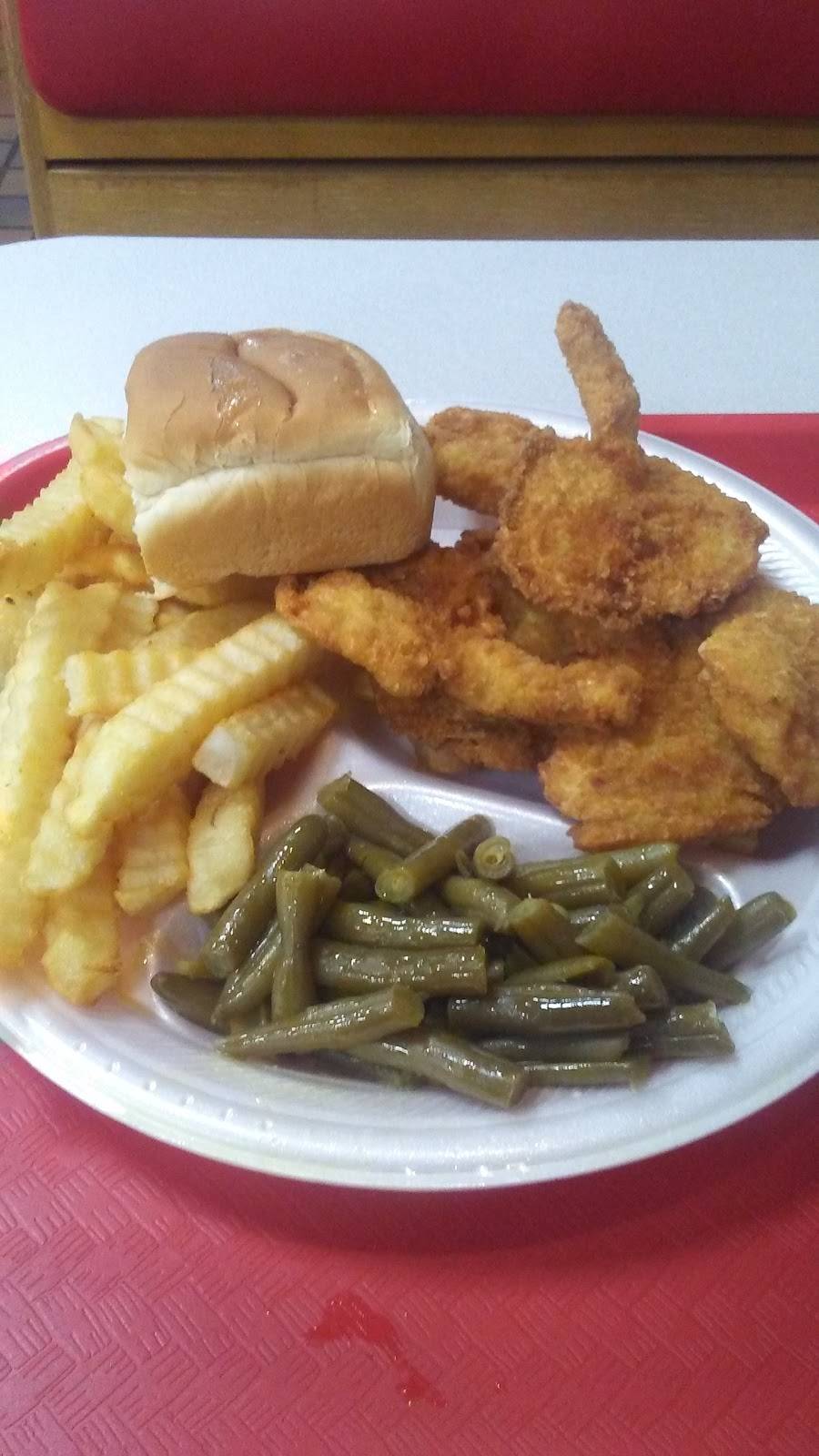 Lisas Chicken | restaurant | 1651 Sycamore School Rd, Fort Worth, TX 76134, USA | 8176154939 OR +1 817-615-4939