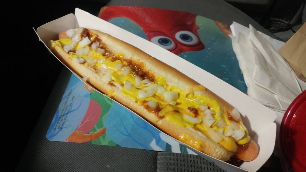 Sonic Drive-In | restaurant | 4671 North, Tower Rd, Denver, CO 80249, USA | 7206218555 OR +1 720-621-8555