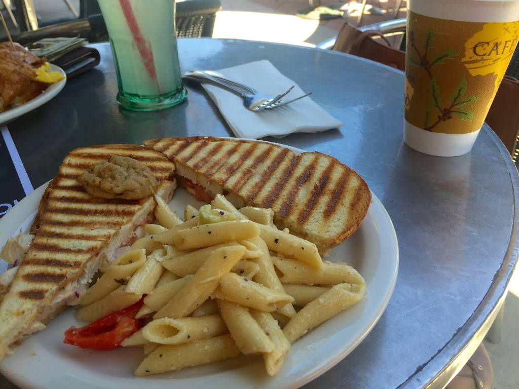 Twos Company | restaurant | 22 Plaza Square, Orange, CA 92866, USA | 7147717633 OR +1 714-771-7633