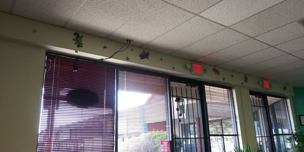 Rutilio’s New Mexican Food | restaurant | 1605 Juan Tabo Blvd NE, Albuquerque, NM 87112, USA | 5055038629 OR +1 505-503-8629