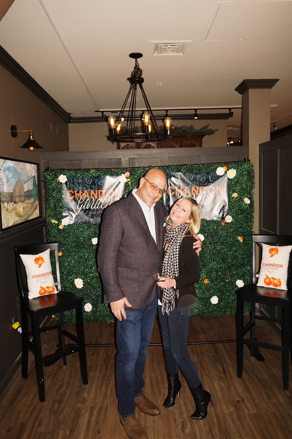 Hamiltons on Main | restaurant | 102 E Main St, Newark, DE 19711, USA | 3023588533 OR +1 302-358-8533