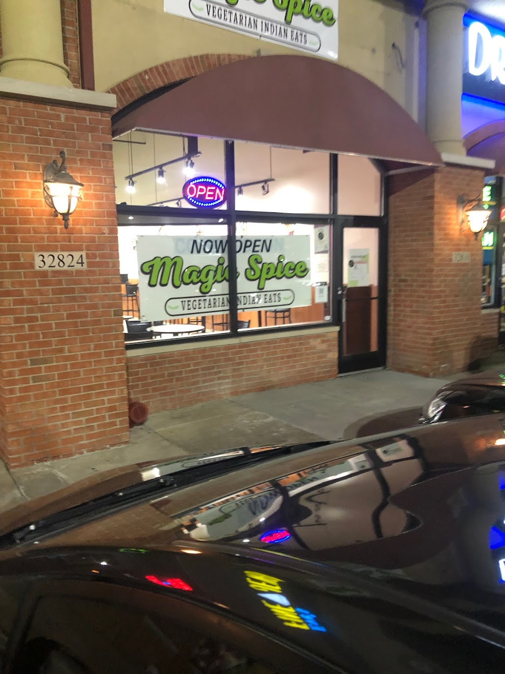 Magic Spice | restaurant | 32818 Ryan Rd, Warren, MI 48092, USA | 5862722742 OR +1 586-272-2742