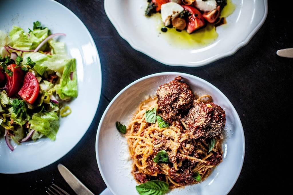 Roma | restaurant | 767 Congress St, Portland, ME 04102, USA | 2077611611 OR +1 207-761-1611