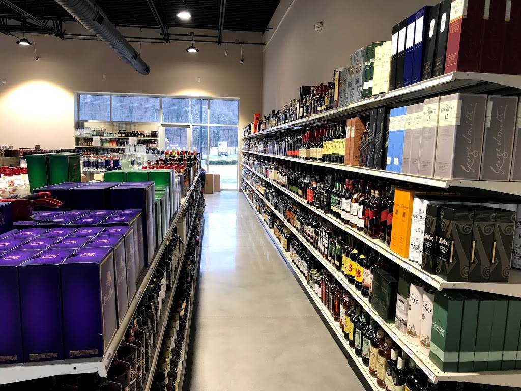 Red Bank Fine Wine & Spirits | restaurant | 3974 Red Bank Rd Suite A, Cincinnati, OH 45227, USA | 5138732063 OR +1 513-873-2063