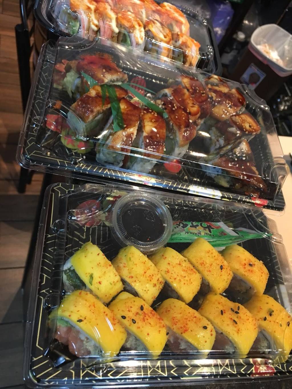 Great Dragon | restaurant | 3269 N Milwaukee Ave, Chicago, IL 60618, USA | 7736854777 OR +1 773-685-4777