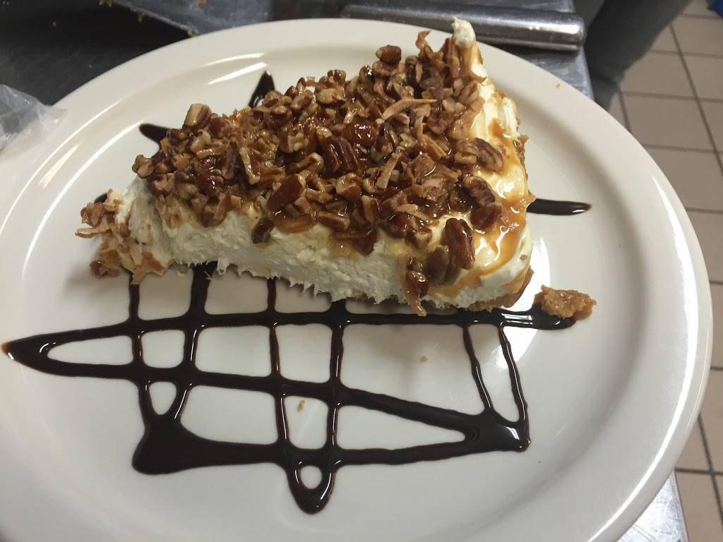 Trucks Place Restaurant | restaurant | 383 US-45, Birnamwood, WI 54414, USA | 7154493829 OR +1 715-449-3829