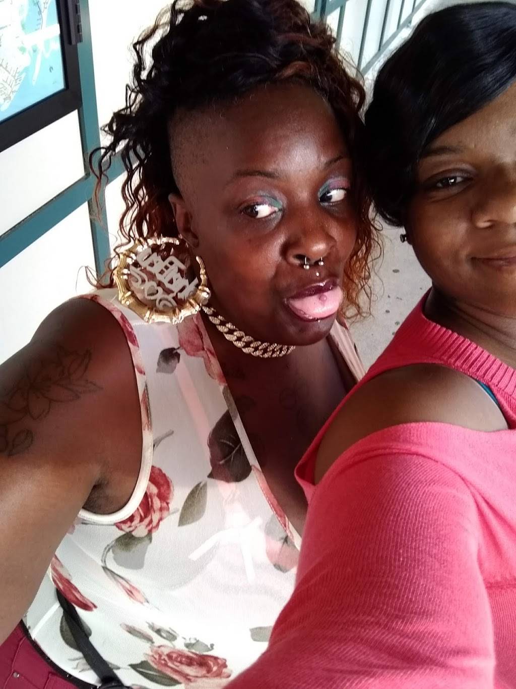 Caribbean Grill | restaurant | 1294 Westchester Ave, The Bronx, NY 10459, USA | 7189753400 OR +1 718-975-3400