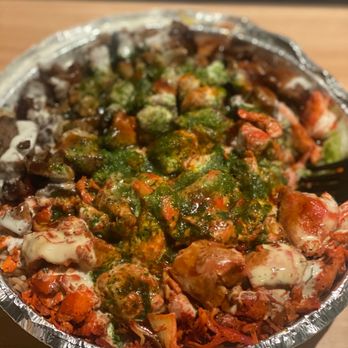 Naz’s Halal Food-Rockville | restaurant | 1040 Rockville Pike, Rockville, MD 20852, USA | 4433325510 OR +1 443-332-5510