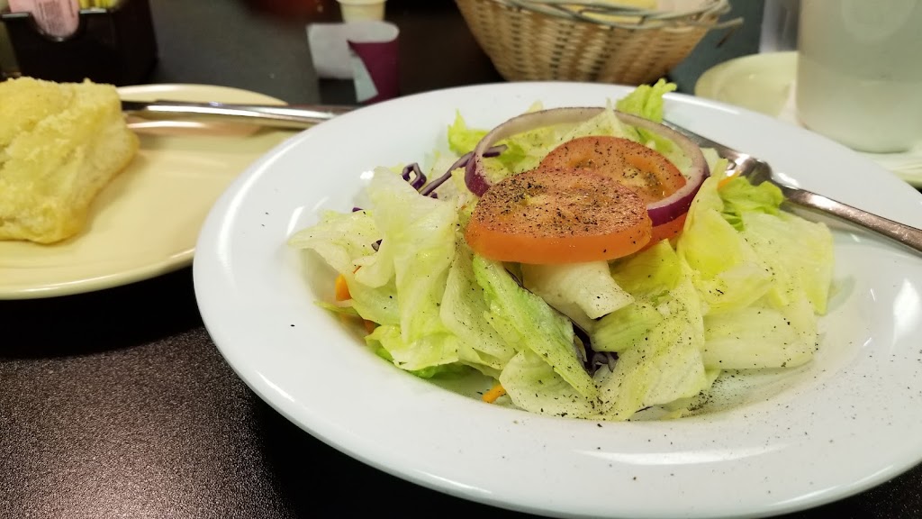 Joes Italian Restaurant & Pizza | restaurant | 1608 E Main St Suite 123, Madisonville, TX 77864, USA | 9362415006 OR +1 936-241-5006