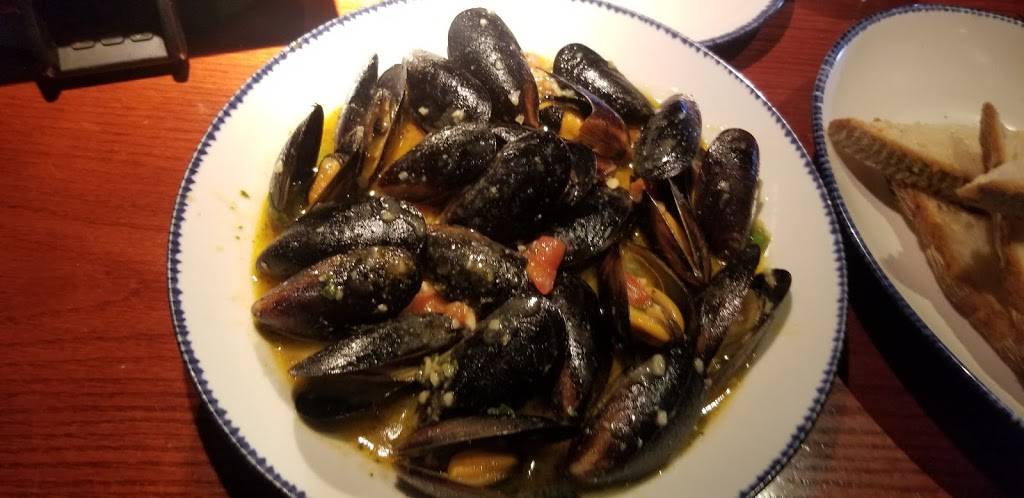 Red Lobster | restaurant | 41649 Margarita Rd, Temecula, CA 92591, USA | 9514910933 OR +1 951-491-0933