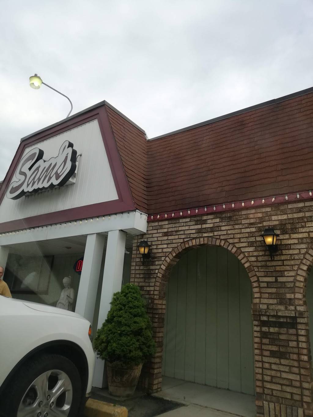 Sams Italian Restaurant | restaurant | 4105 W Grand Blanc Rd, Swartz Creek, MI 48473, USA | 8106558063 OR +1 810-655-8063