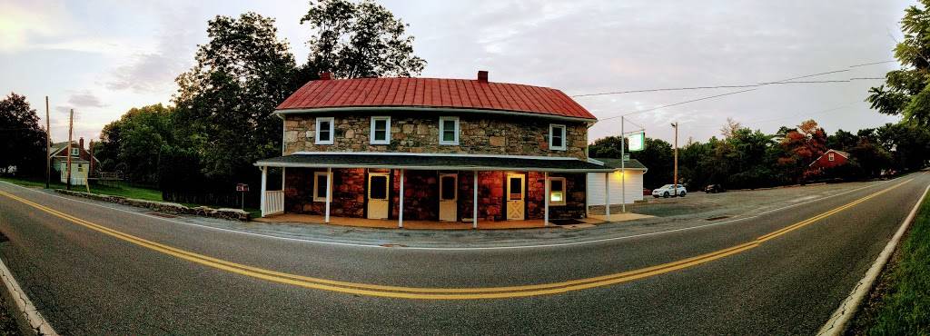 Berties Inn | restaurant | 160 Old Friedensburg Rd, Reading, PA 19606, USA | 6107795797 OR +1 610-779-5797