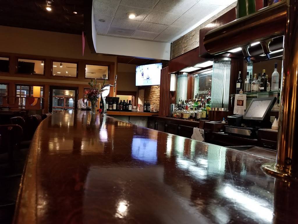 Francescas Fiore | restaurant | 7407 Madison St, Forest Park, IL 60130, USA | 7087713063 OR +1 708-771-3063