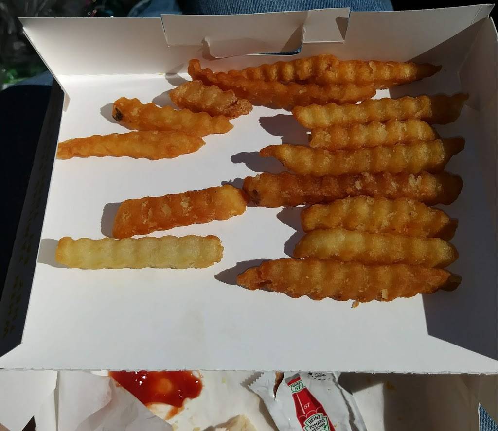 Churchs Chicken | restaurant | 704 Ferris Ave, Waxahachie, TX 75165, USA | 9729373219 OR +1 972-937-3219