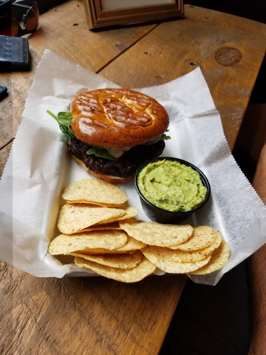 Roscoes Coffee Bar and Tap Room | cafe | 185 Fort Wayne Ave, Richmond, IN 47374, USA | 7659623019 OR +1 765-962-3019