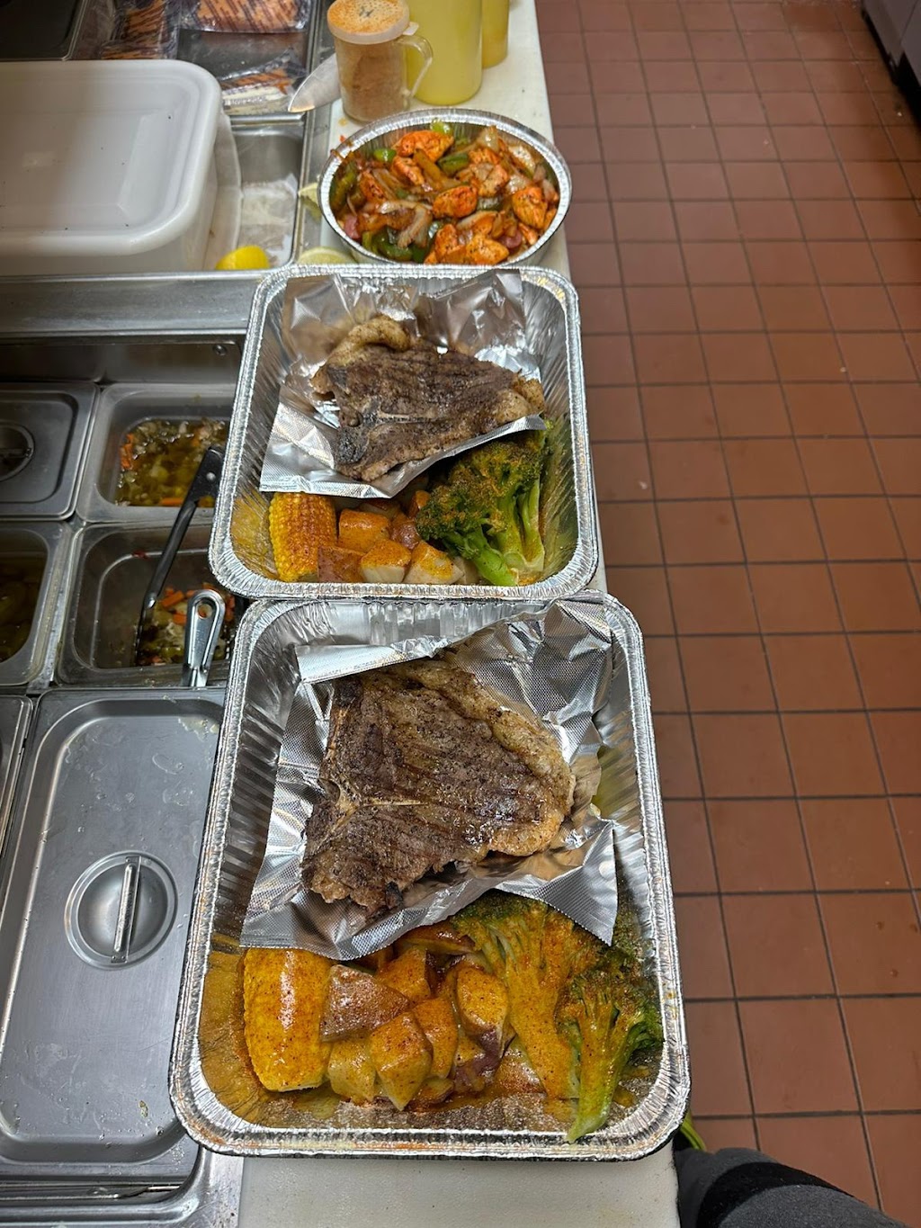 Seafood Shack and steak on Stony Island | restaurant | 7005 S Stony Is Ave, Chicago, IL 60649, USA | 7739964950 OR +1 773-996-4950