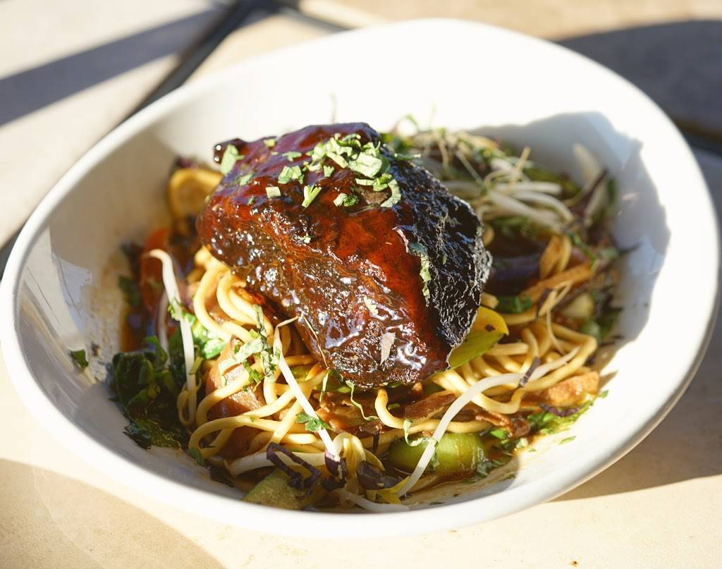 Club Soda | restaurant | 235 E Superior St, Fort Wayne, IN 46802, USA | 2604263442 OR +1 260-426-3442