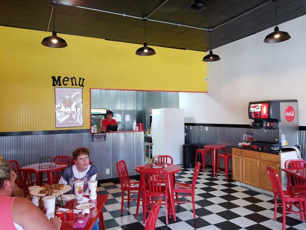 Waynetown Pizza King | restaurant | 101 W Washington St, Waynetown, IN 47990, USA | 7652342133 OR +1 765-234-2133