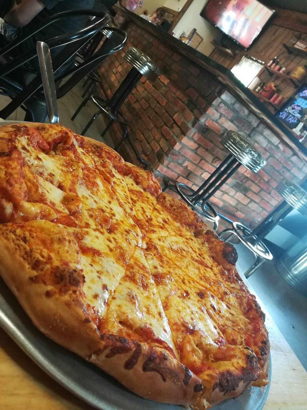 Dough Girls Pizza | restaurant | 3003 Kingwood Rd, Rockwood, PA 15557, USA | 8149261010 OR +1 814-926-1010