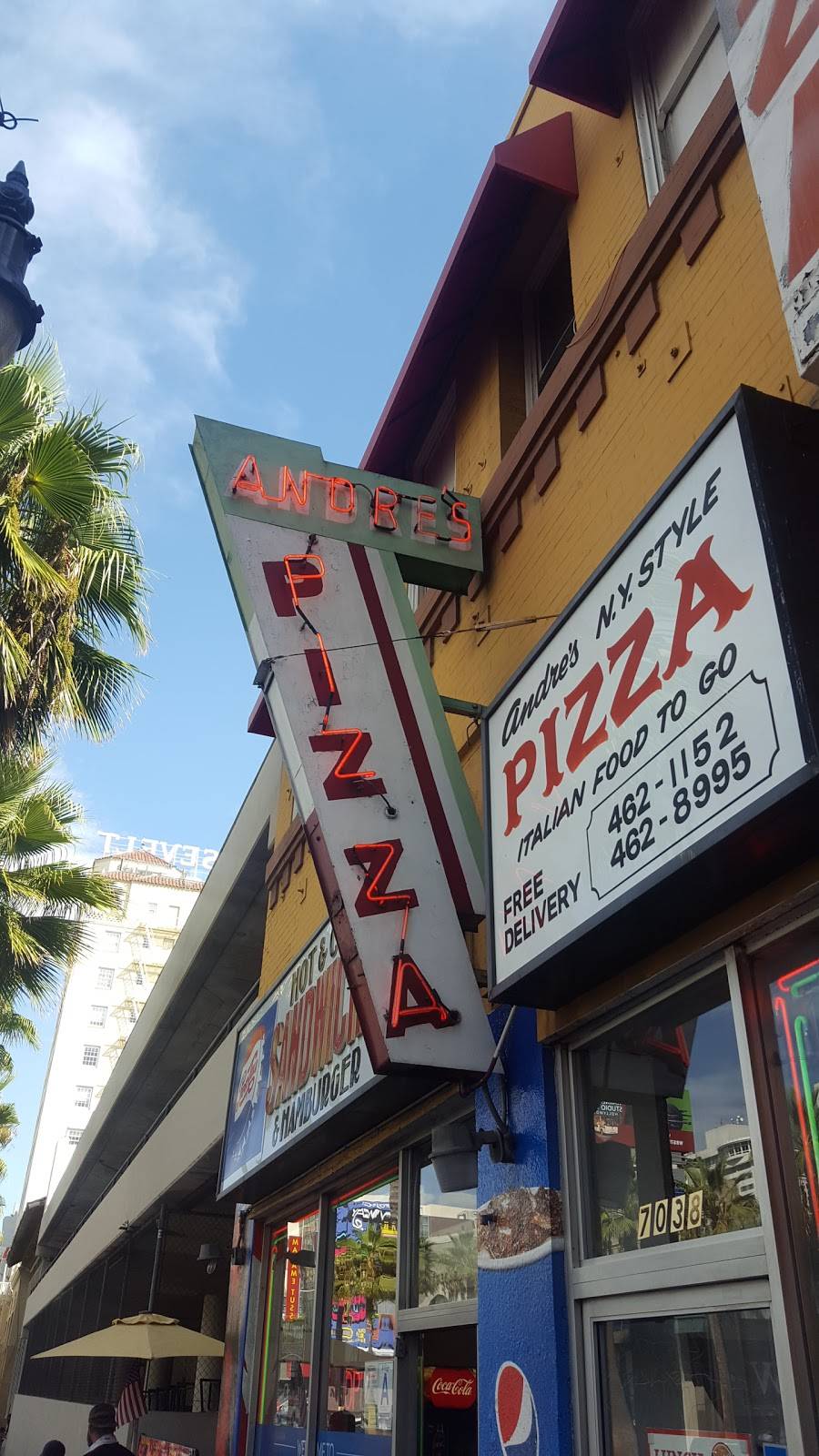 Andres Pizza | restaurant | 7038 Hollywood Blvd, Los Angeles, CA 90028, USA | 3234621152 OR +1 323-462-1152