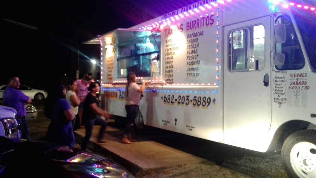 Taqueria Adrecs | restaurant | 401-403 N Sylvania Ave, Fort Worth, TX 76111, USA | 6822035889 OR +1 682-203-5889