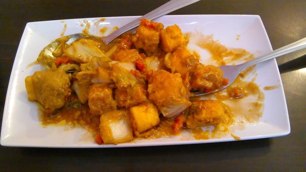 Hug Thai Restaurant | restaurant | 472 44th St, Pittsburgh, PA 15201, USA | 4123157667 OR +1 412-315-7667