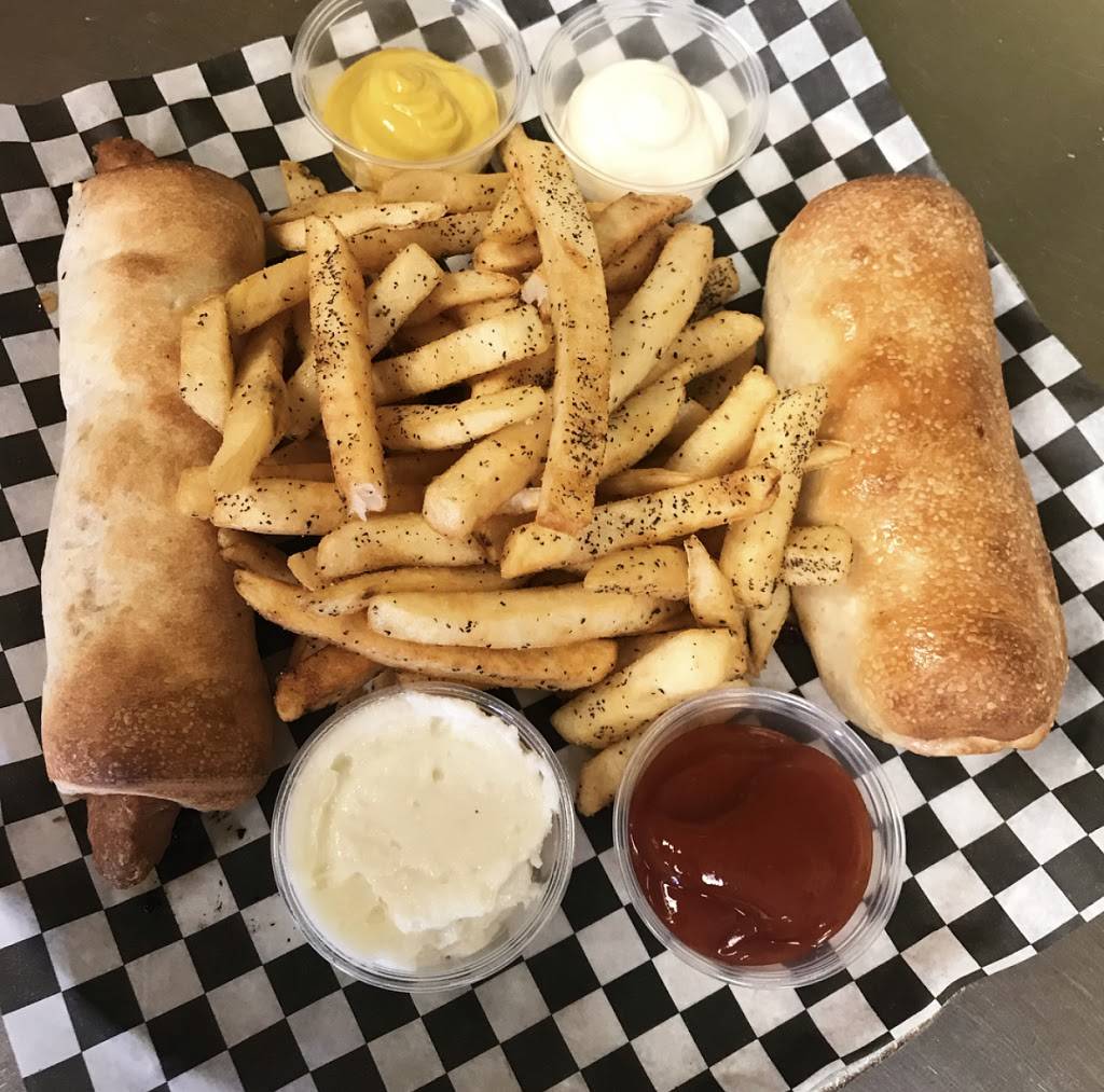 Milano Pizzeria | restaurant | 4188 Spratt Rd, Gloucester, ON K1V 0Z6, Canada | 6138226757 OR +1 613-822-6757