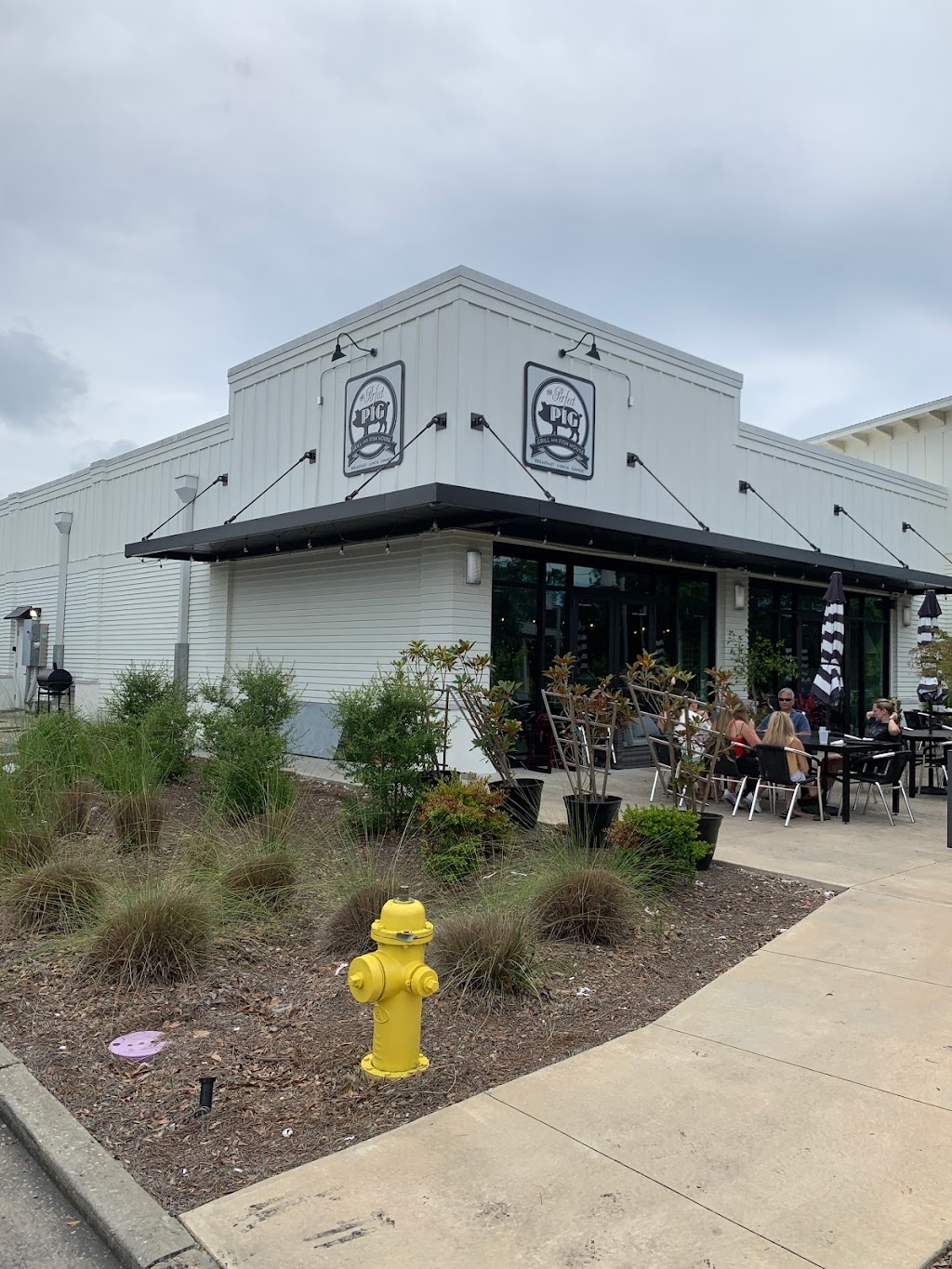 The Perfect Pig @ Watercolor Crossings | restaurant | 28 Watercolor Way, Santa Rosa Beach, FL 32459, USA | 8505331522 OR +1 850-533-1522