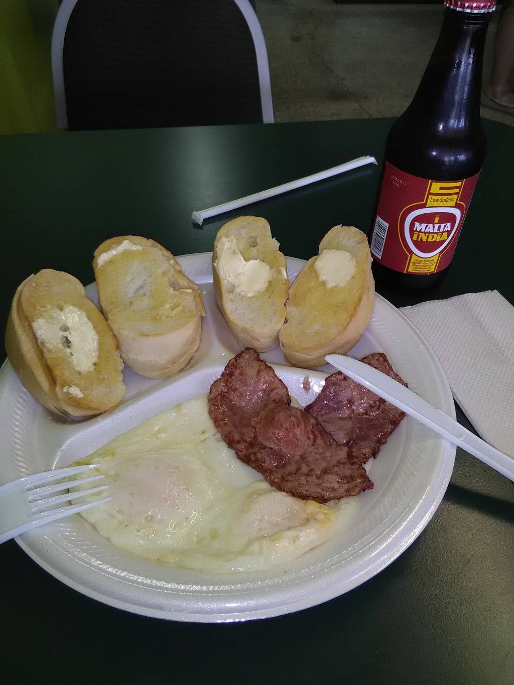 Cubanela Latin Bakery | restaurant | 900 W Lancaster Rd, Orlando, FL 32809, USA | 4072036979 OR +1 407-203-6979