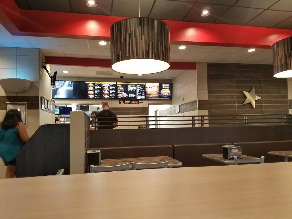 Hardees | restaurant | 2837 US Highway 301 South, Wilson, NC 27893, USA | 2522342954 OR +1 252-234-2954