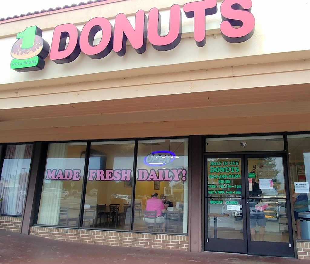 Hole In One Donuts | bakery | 923 Lithia Pinecrest Rd, Brandon, FL 33511, USA | 8134093550 OR +1 813-409-3550