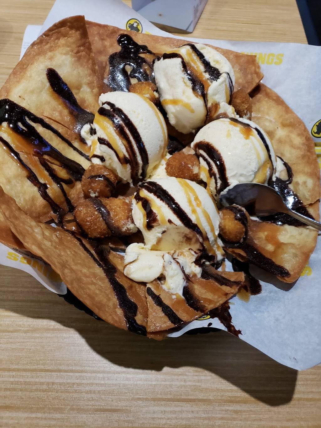 Buffalo Wild Wings | restaurant | 951 East Interstate Hwy 30, Rockwall, TX 75087, USA | 9727225100 OR +1 972-722-5100