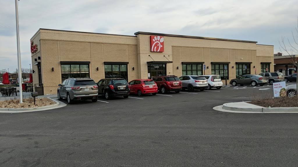 Chick-fil-A Bridgeton | restaurant | 12450 St Charles Rock Rd, Bridgeton, MO 63044, USA | 3143448910 OR +1 314-344-8910