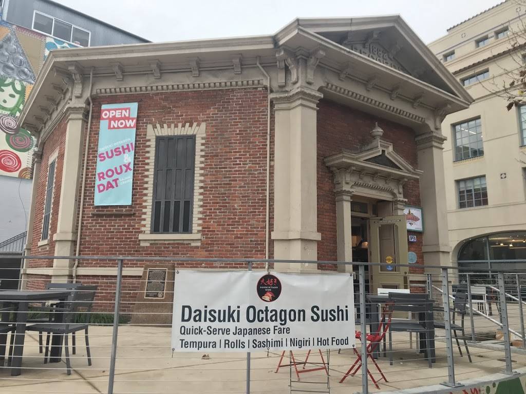 Daisuki Octagon Sushi | restaurant | 118 Cooper St, Santa Cruz, CA 95060, USA | 8313165464 OR +1 831-316-5464