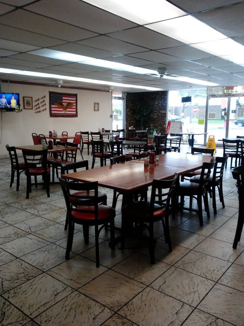 El Torito Country Cooking | restaurant | 2502 Southmore Ave, Pasadena, TX 77506, USA | 7137408175 OR +1 713-740-8175