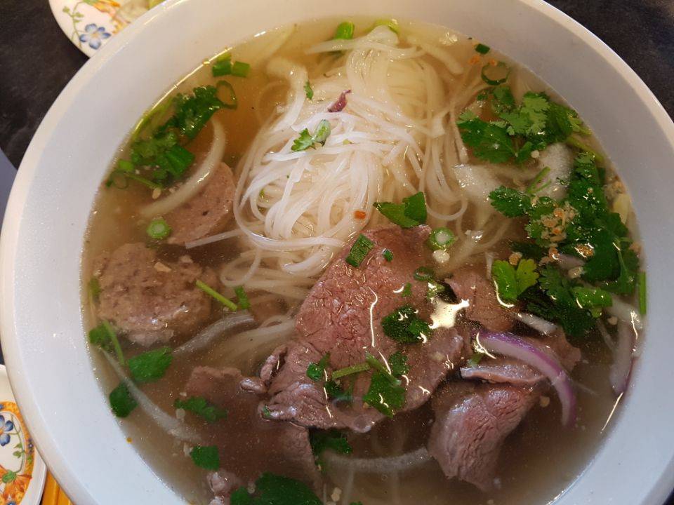 Rock N Thai | restaurant | 3013 W Shore Dr Unit 10, Holland, MI 49424, USA | 6167968842 OR +1 616-796-8842