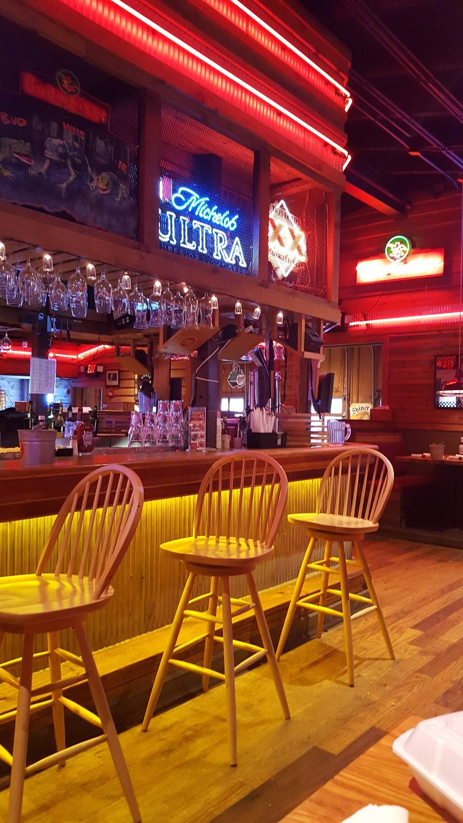 Logans Roadhouse | restaurant | 4511 Hwy 17 S, North Myrtle Beach, SC 29582, USA | 8432723435 OR +1 843-272-3435