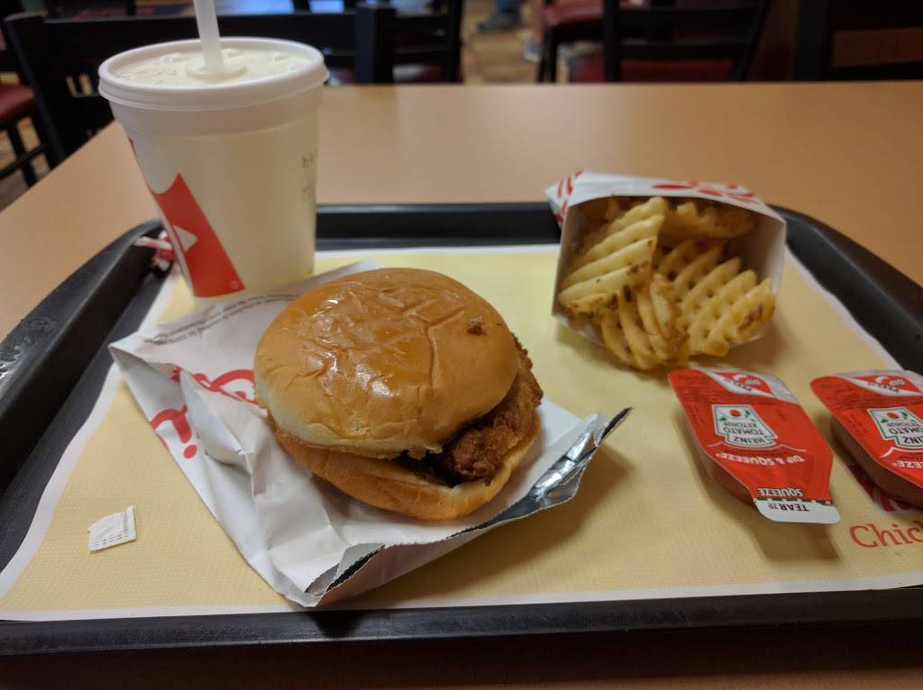 Chick-fil-A | restaurant | 12160 Sunset Hills Rd, Reston, VA 20190, USA | 5712031234 OR +1 571-203-1234