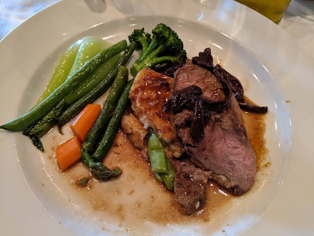 IL Capriccio | restaurant | 888 Main St, Waltham, MA 02453, USA | 7818942234 OR +1 781-894-2234