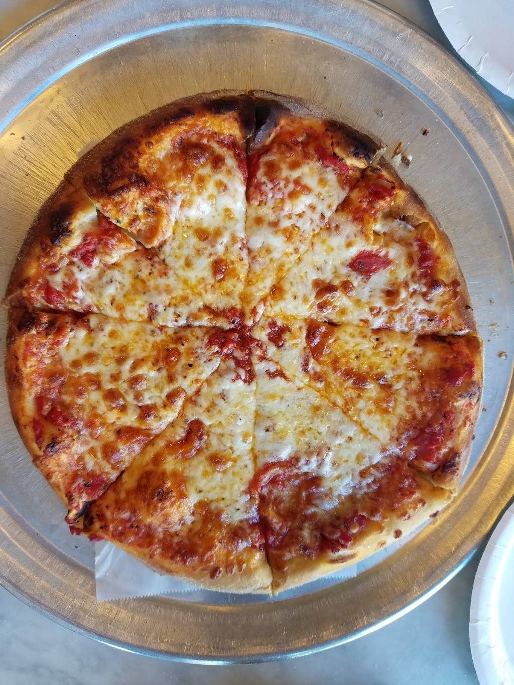 Carmines | restaurant | 595 Main St, Chatham, MA 02633, USA | 5089455300 OR +1 508-945-5300