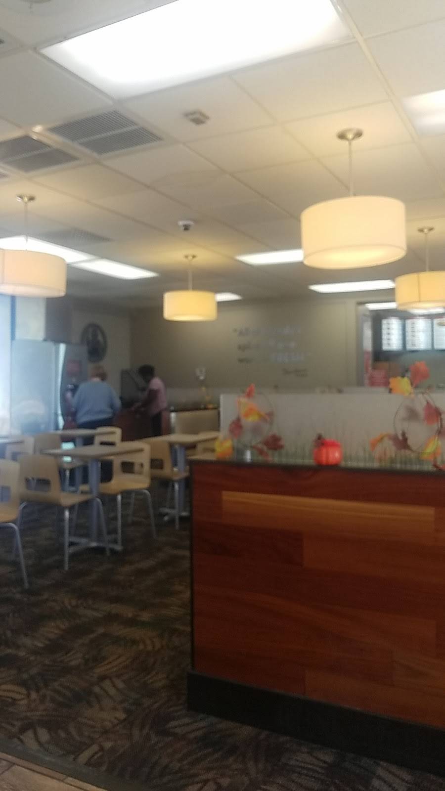 Wendys | restaurant | 1959 S Ridgewood Ave, South Daytona, FL 32119, USA | 3867884729 OR +1 386-788-4729