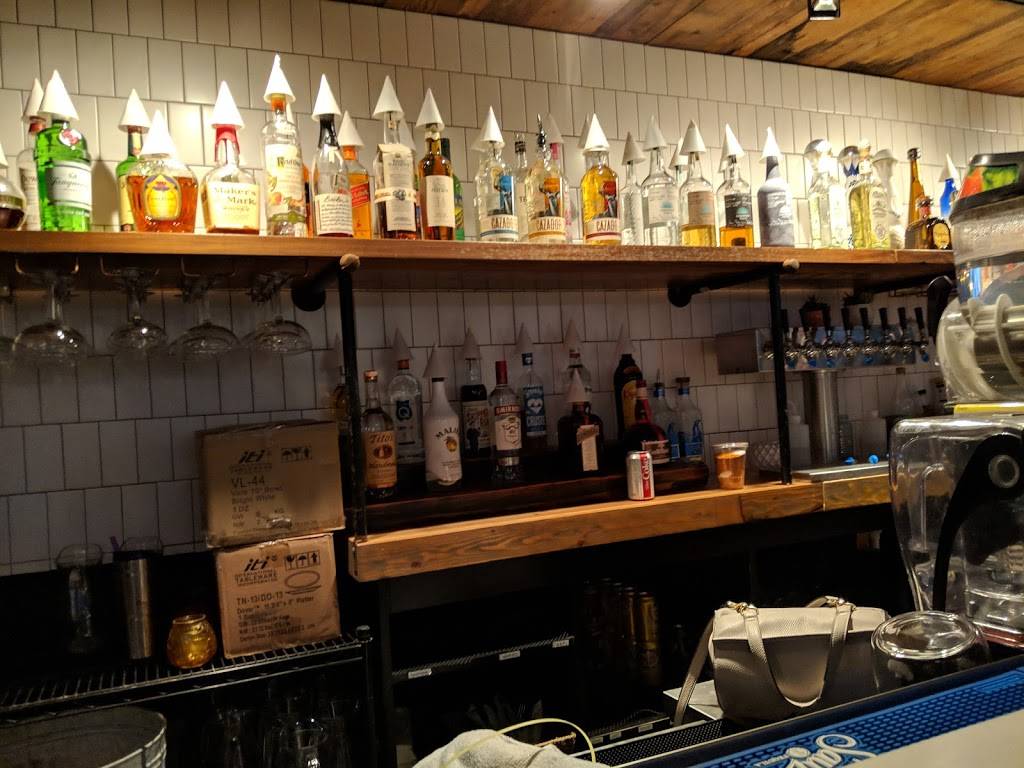 West Alley BBQ & Smokehouse | restaurant | 111 W Boston St, Chandler, AZ 85225, USA | 4802488819 OR +1 480-248-8819