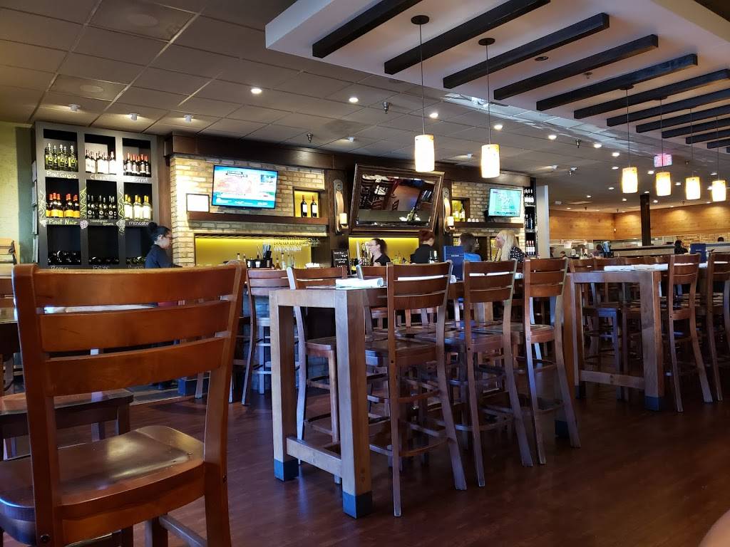 Carrabbas Italian Grill | restaurant | 6803 N Kings Hwy, Myrtle Beach, SC 29577, USA | 8434672600 OR +1 843-467-2600