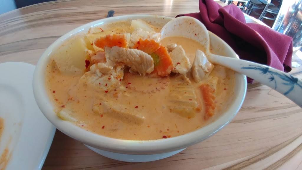 Beau Thai II | restaurant | 1341 New Beale St, Castle Rock, CO 80108, USA | 3039277457 OR +1 303-927-7457