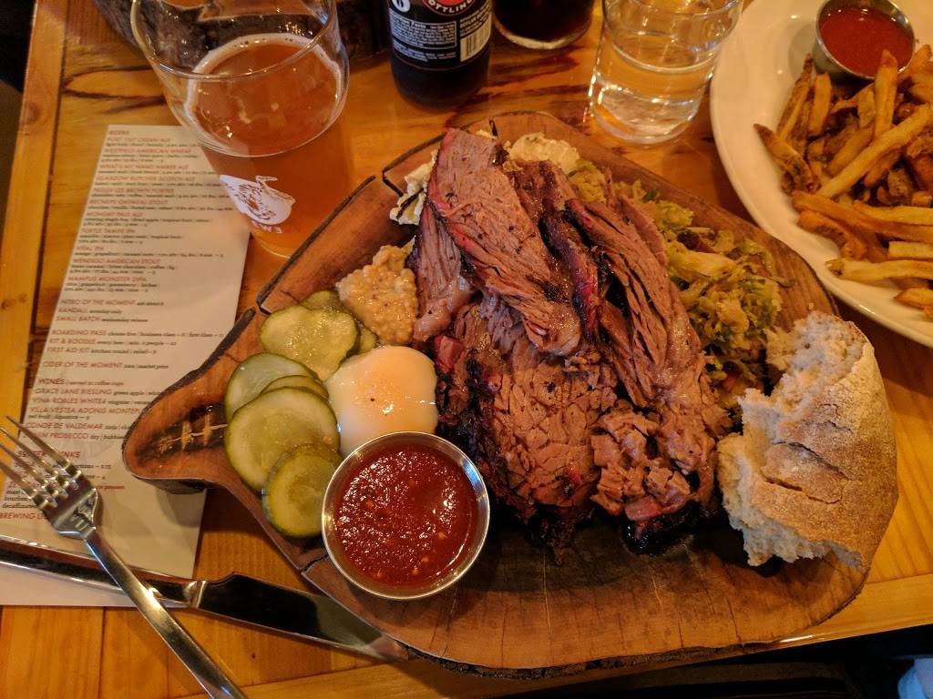 Crooked Ewe Brewery & Ale House | restaurant | 1047 Lincoln Way E, South Bend, IN 46601, USA | 5742170881 OR +1 574-217-0881