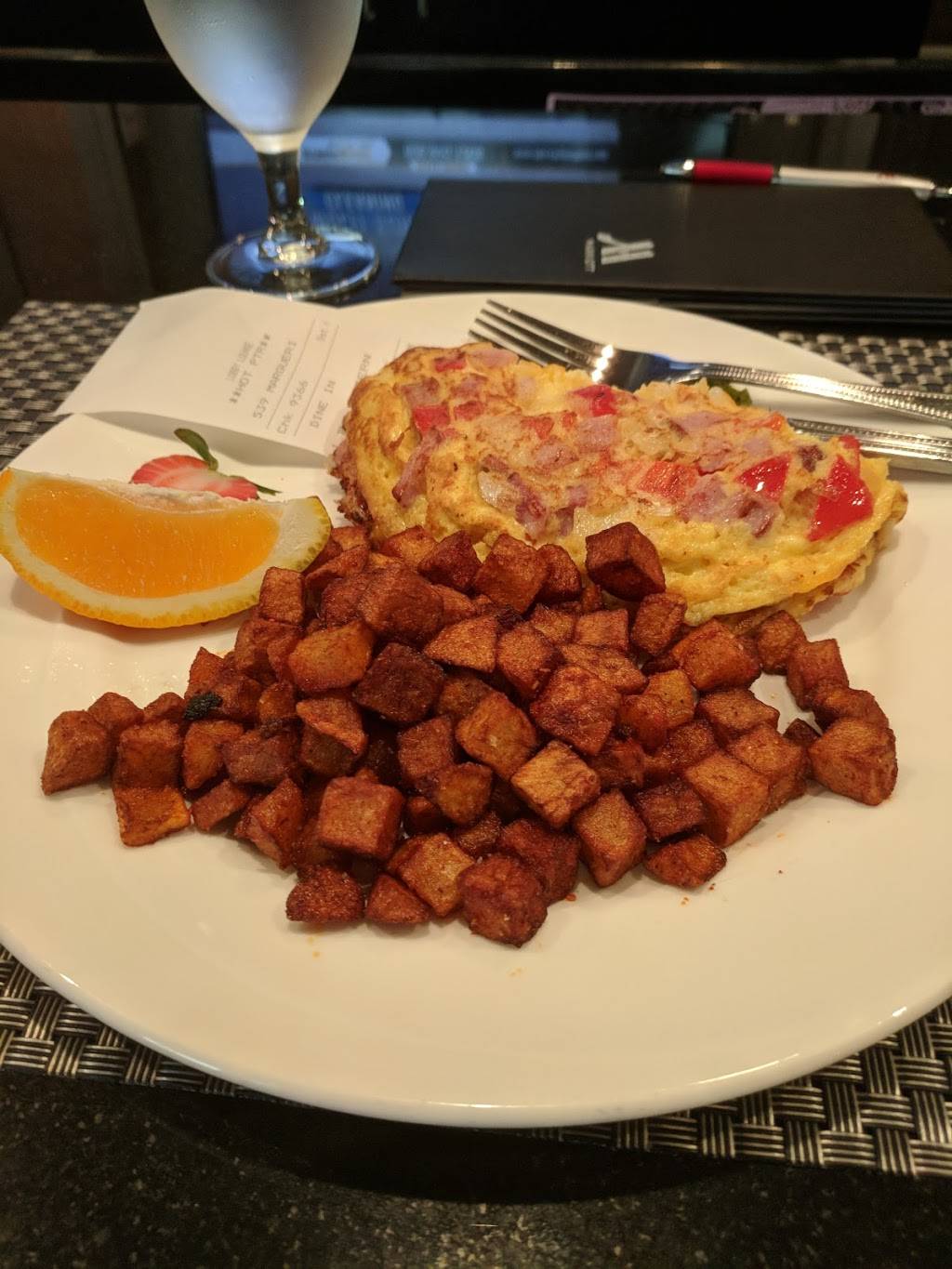 Ciazza Grill - Marriott | restaurant | 1200 Burr Ridge Pkwy, Burr Ridge, IL 60527, USA | 6309864100 OR +1 630-986-4100