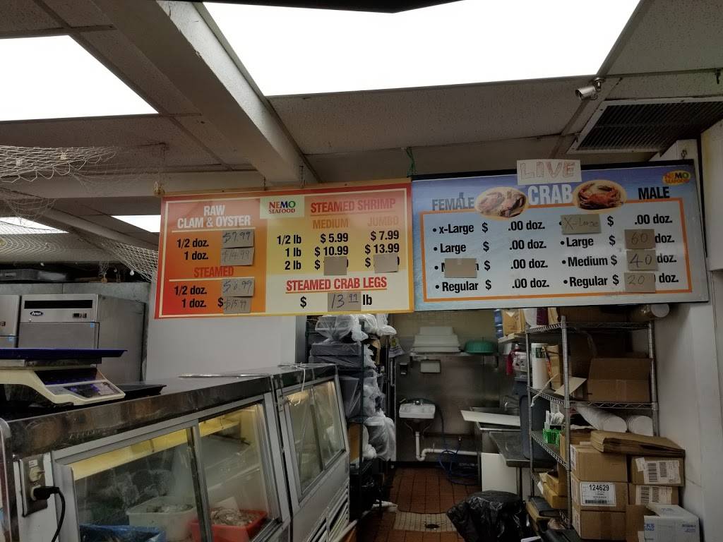 Nemo Seafood | restaurant | 6711 Marlboro Pike, Forestville, MD 20747, USA | 3015686104 OR +1 301-568-6104