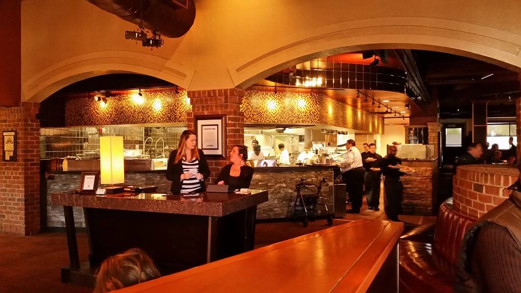 Lyndhurst Grill by J. Alexanders | restaurant | 5845 Landerbrook Dr, Cleveland, OH 44124, USA | 4404499131 OR +1 440-449-9131