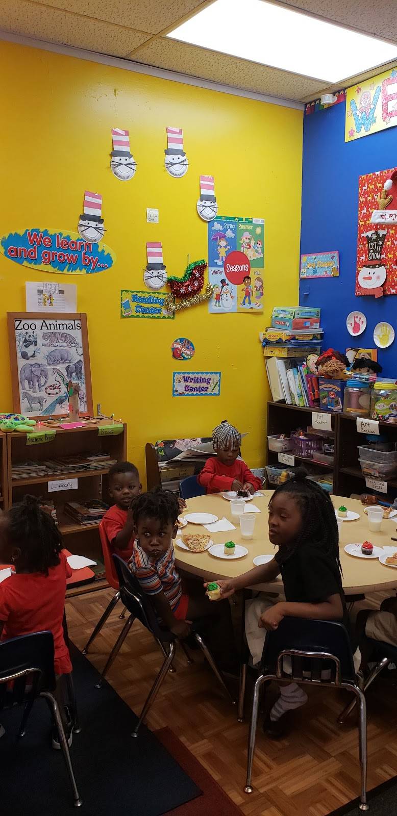 Royal Sandwich Co | meal takeaway | 4211 N Shore Dr, West Palm Beach, FL 33407, USA | 5618424959 OR +1 561-842-4959